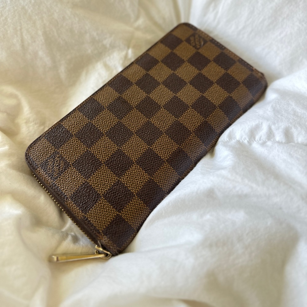 Zippy wallet